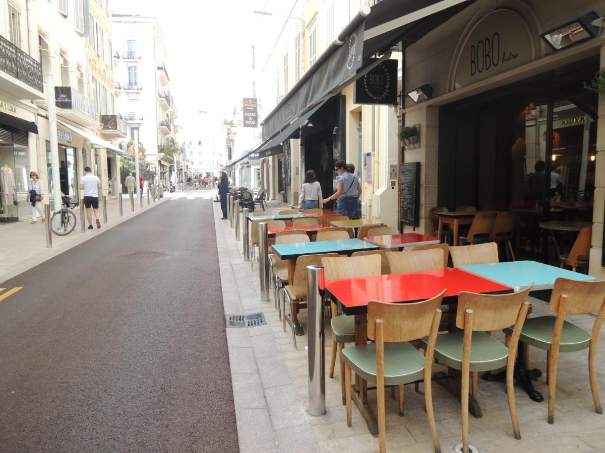 Luxury Family 2Br - Prime Location, Walk To Beach & Shopping, Sunny Balcony - Totolulu Cannes Hoche Kültér fotó