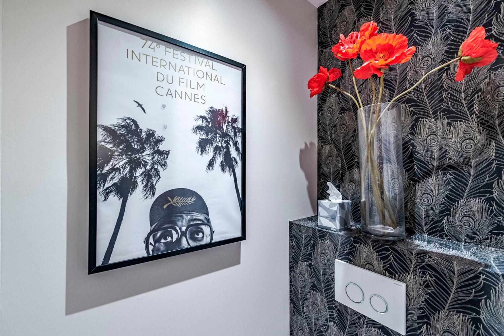 Luxury Family 2Br - Prime Location, Walk To Beach & Shopping, Sunny Balcony - Totolulu Cannes Hoche Kültér fotó