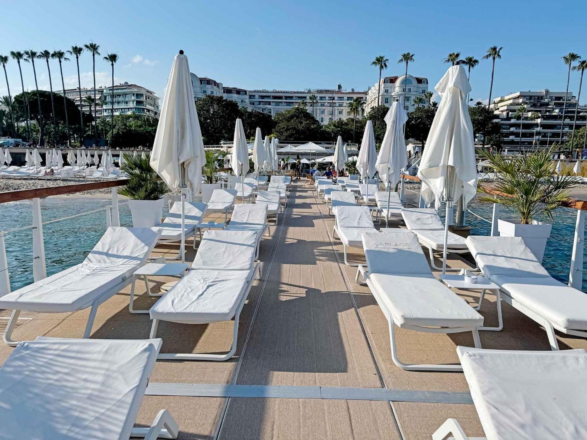 Luxury Family 2Br - Prime Location, Walk To Beach & Shopping, Sunny Balcony - Totolulu Cannes Hoche Kültér fotó