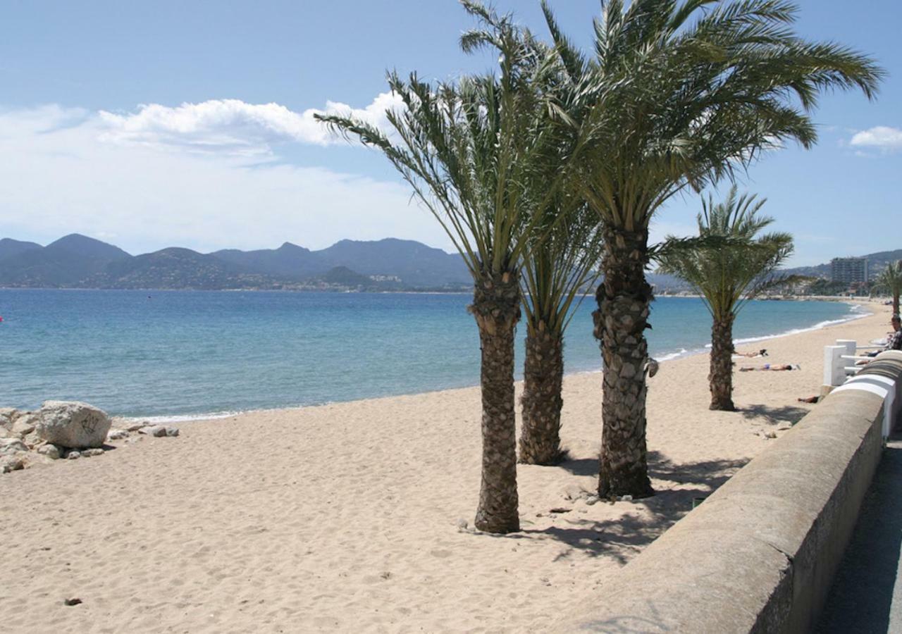 Luxury Family 2Br - Prime Location, Walk To Beach & Shopping, Sunny Balcony - Totolulu Cannes Hoche Kültér fotó
